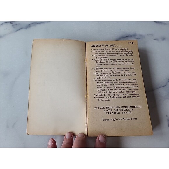 Earl Mindell Vitamin Bible Paperback - Picture 2 of 10